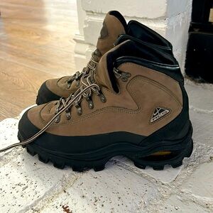 Nike Air Hiking Boots
